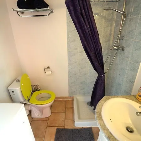 Apartament Loft Avec Mezzanine Montagnac (Alpes-de-Haute-Provence)