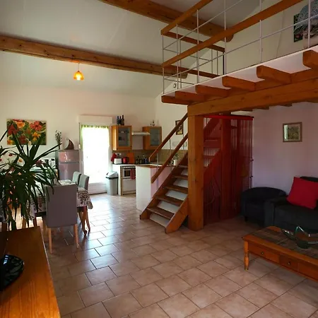 Loft Avec Mezzanine