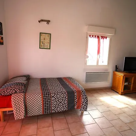 Loft Avec Mezzanine Apartment Montagnac (Alpes-de-Haute-Provence)