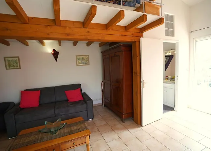 Apartament Loft Avec Mezzanine Montagnac (Alpes-de-Haute-Provence)